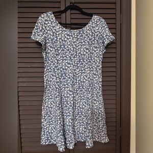 Ann Taylor Vintage Floral Blue Dress Size 8